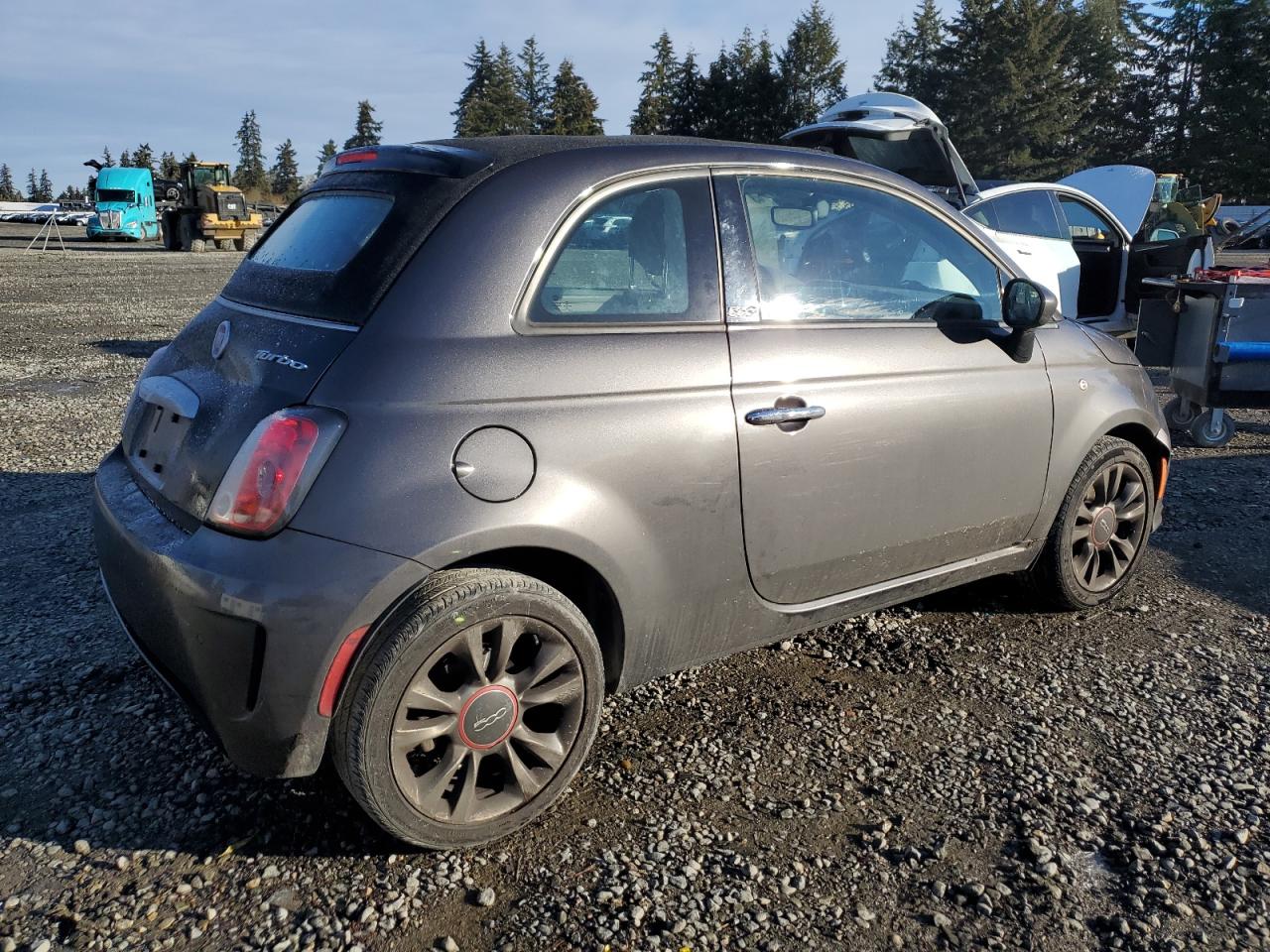 2018 Fiat 500 - Image 3