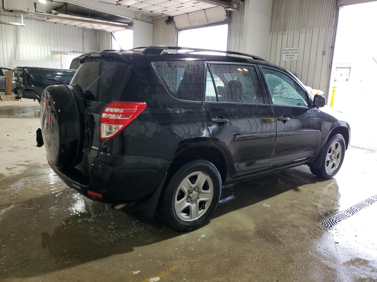 2012 Toyota RAV 4 - Image 3