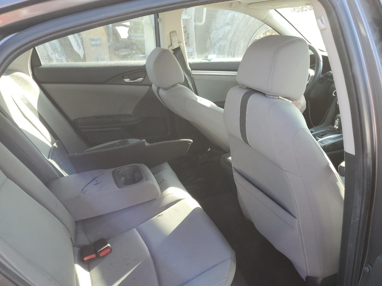 2018 Honda Civic - Image 10
