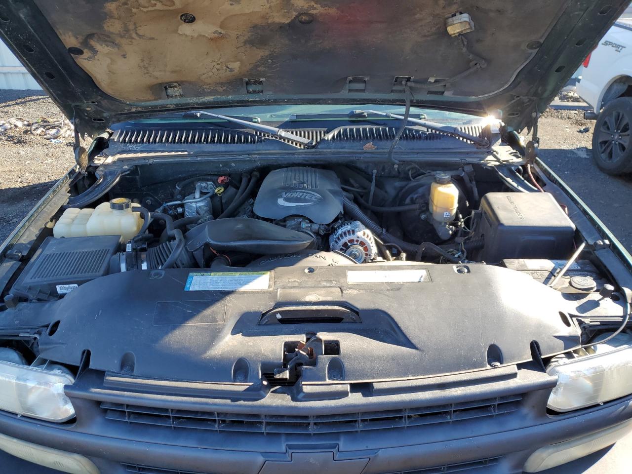 2001 Chevrolet Silverado - Image 11