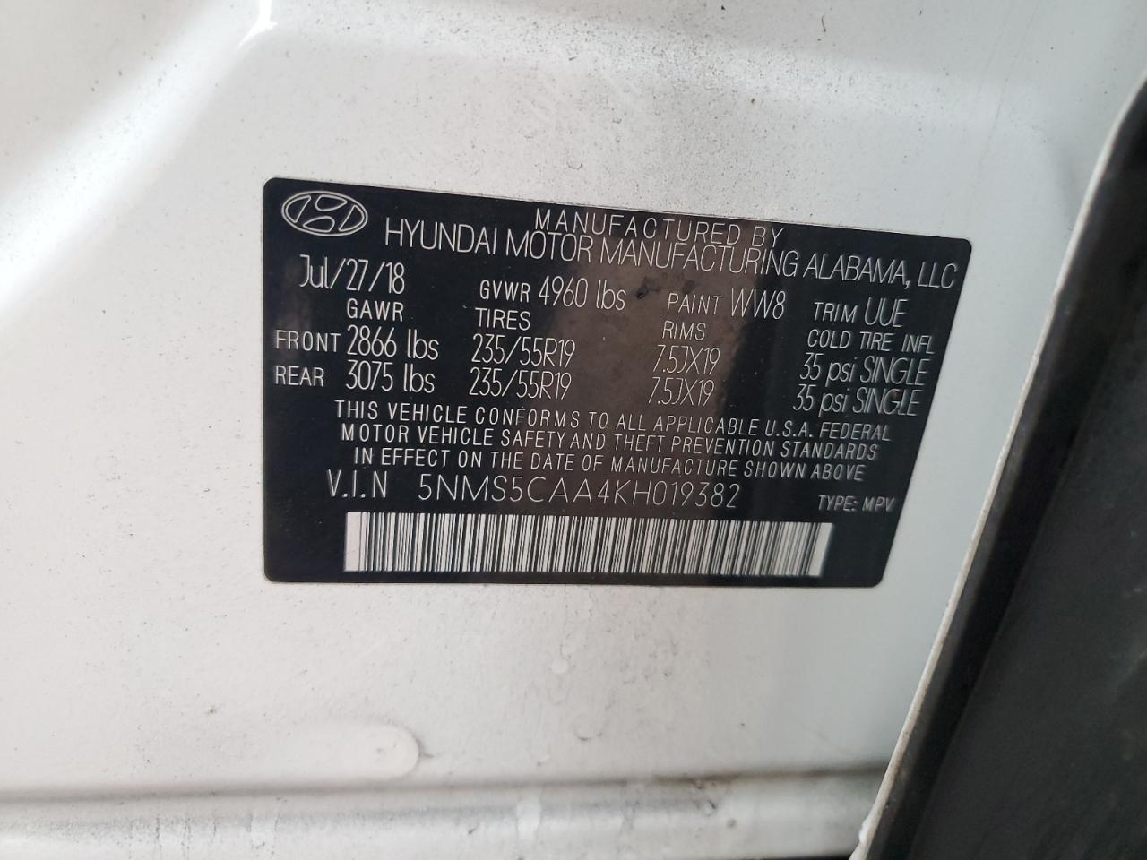 2019 Hyundai Santa Fe - Image 15