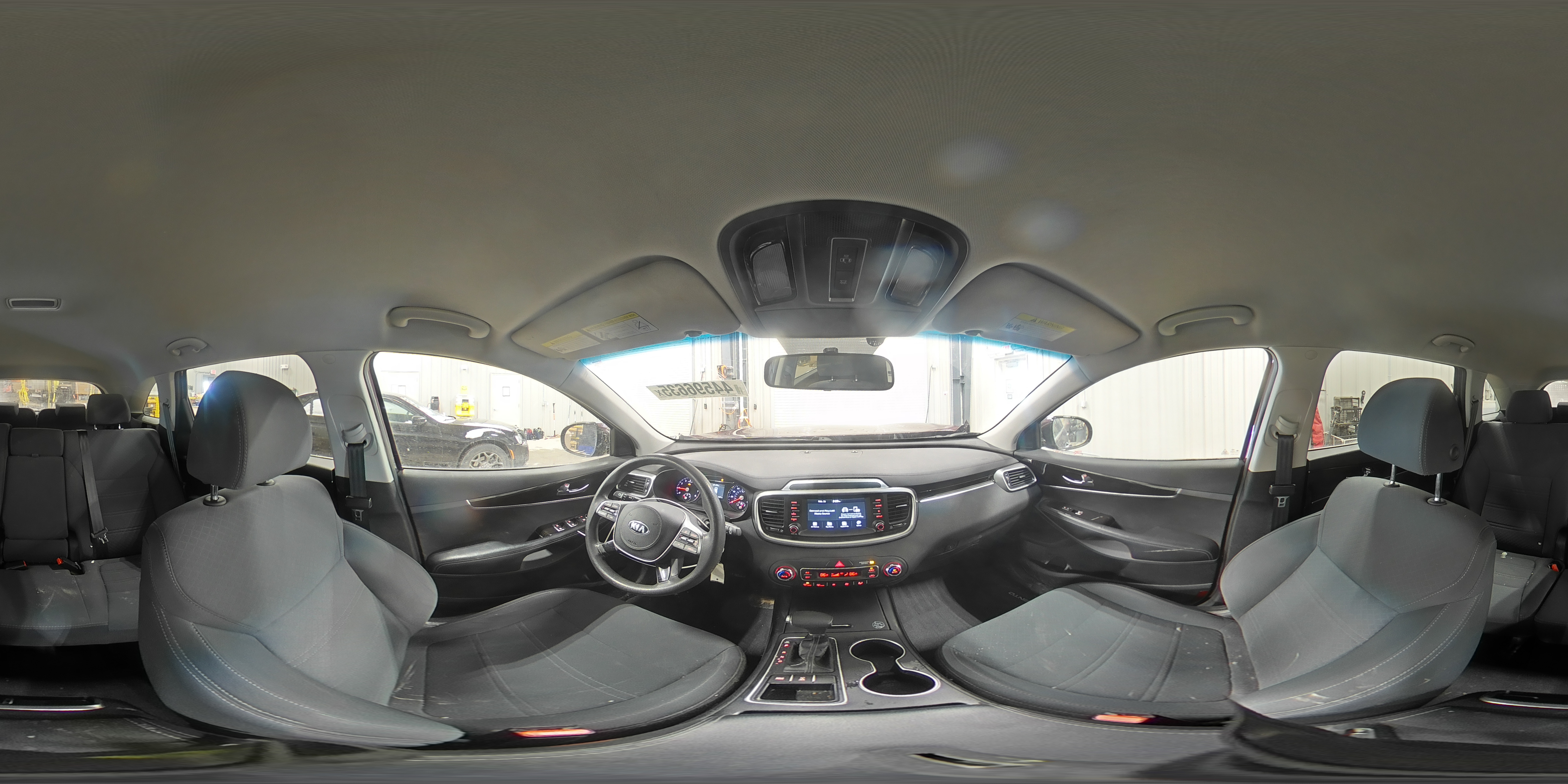 2019 Kia Sorento - Image 15