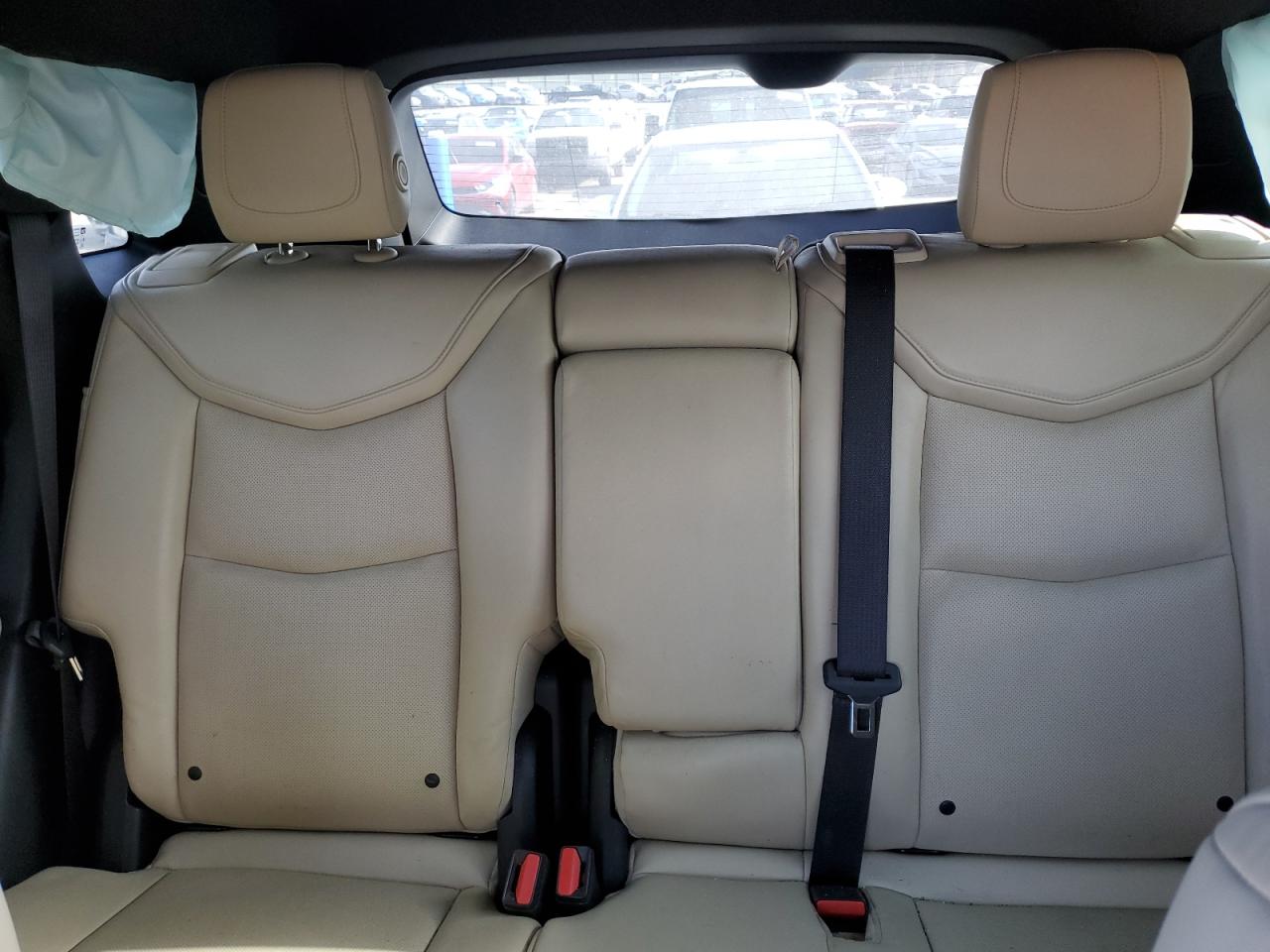 2017 Cadillac XT5 - Image 10