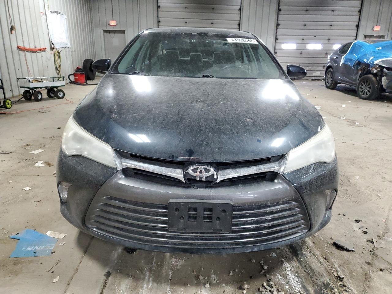 2015 Toyota Camry - Image 5