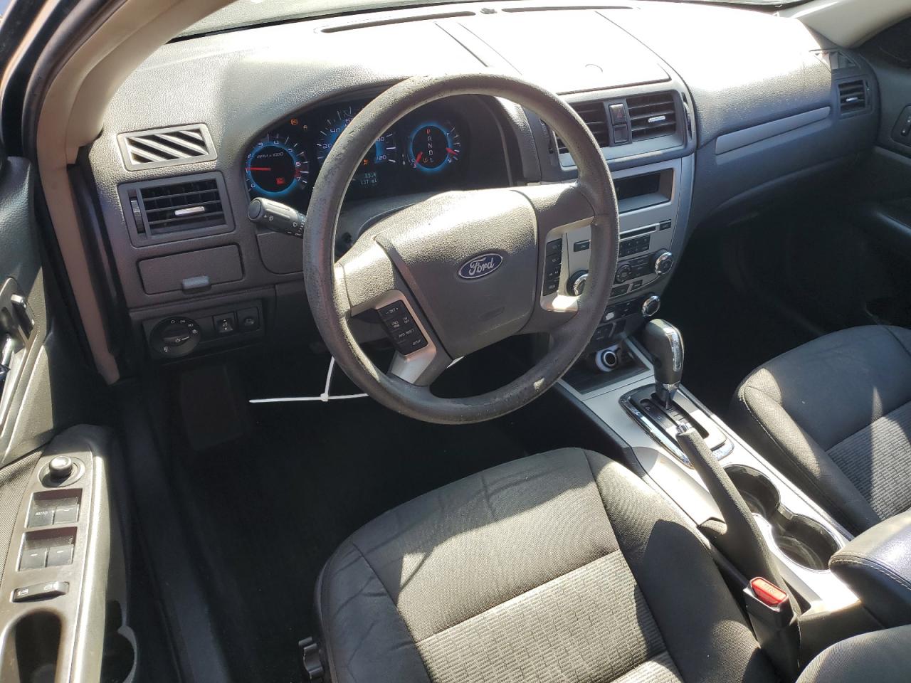 2012 Ford Fusion - Image 8