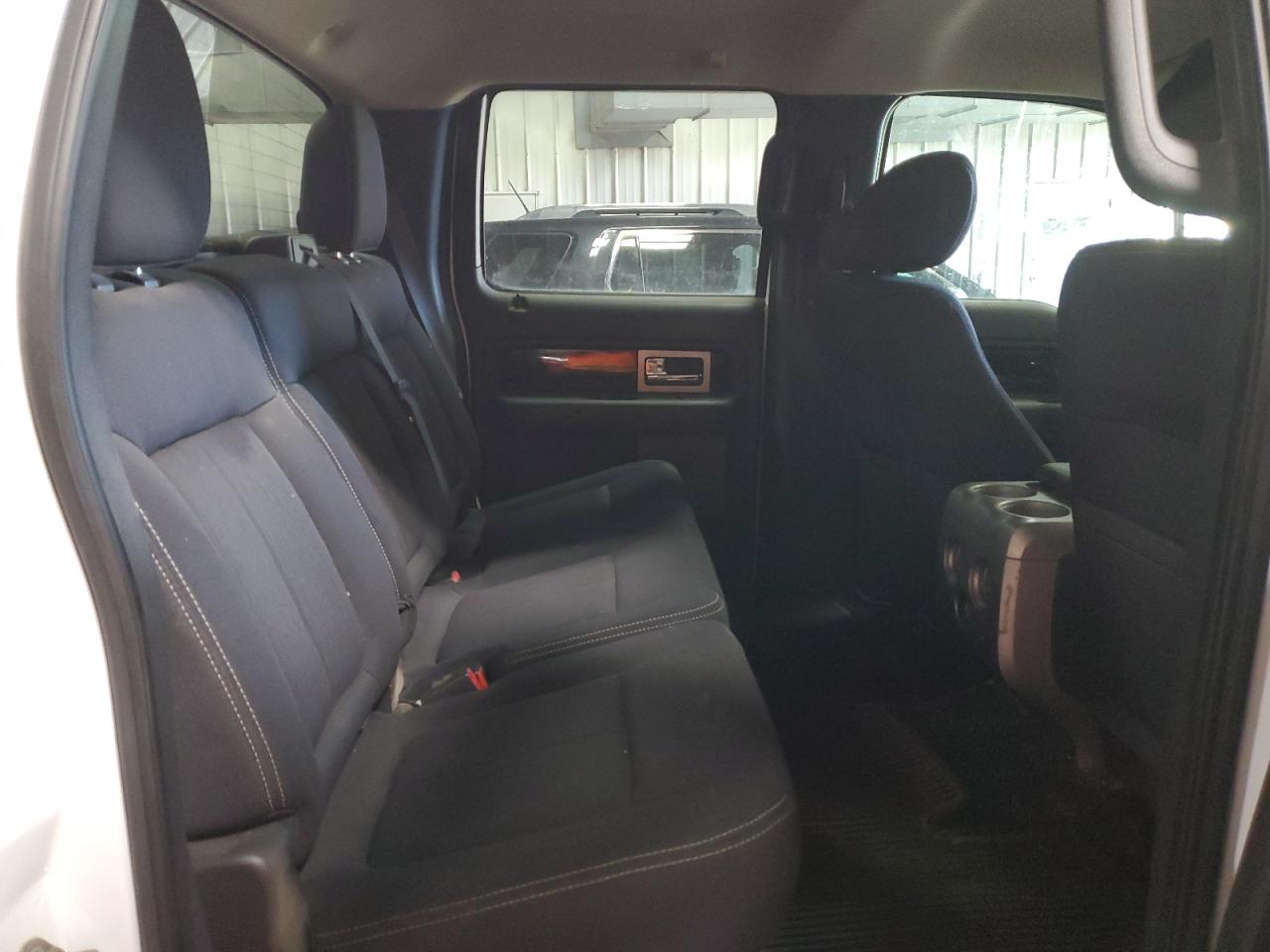 2010 Ford F-150 - Image 10