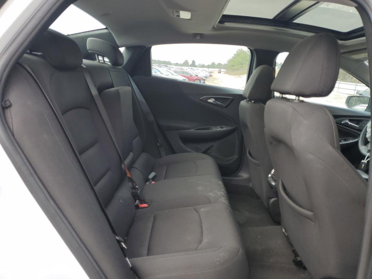 2021 Chevrolet Malibu - Image 10
