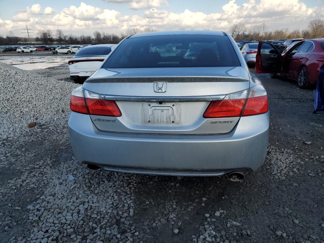 2013 Honda Accord - Image 6