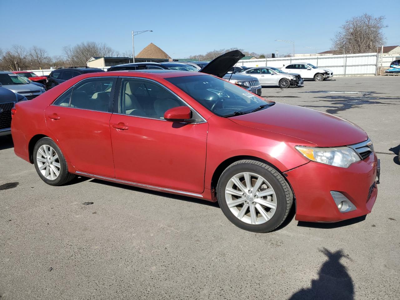 2014 Toyota Camry - Image 4