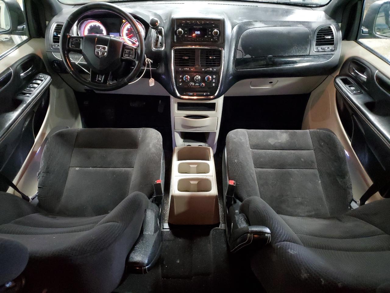 2014 Dodge Caravan - Image 8