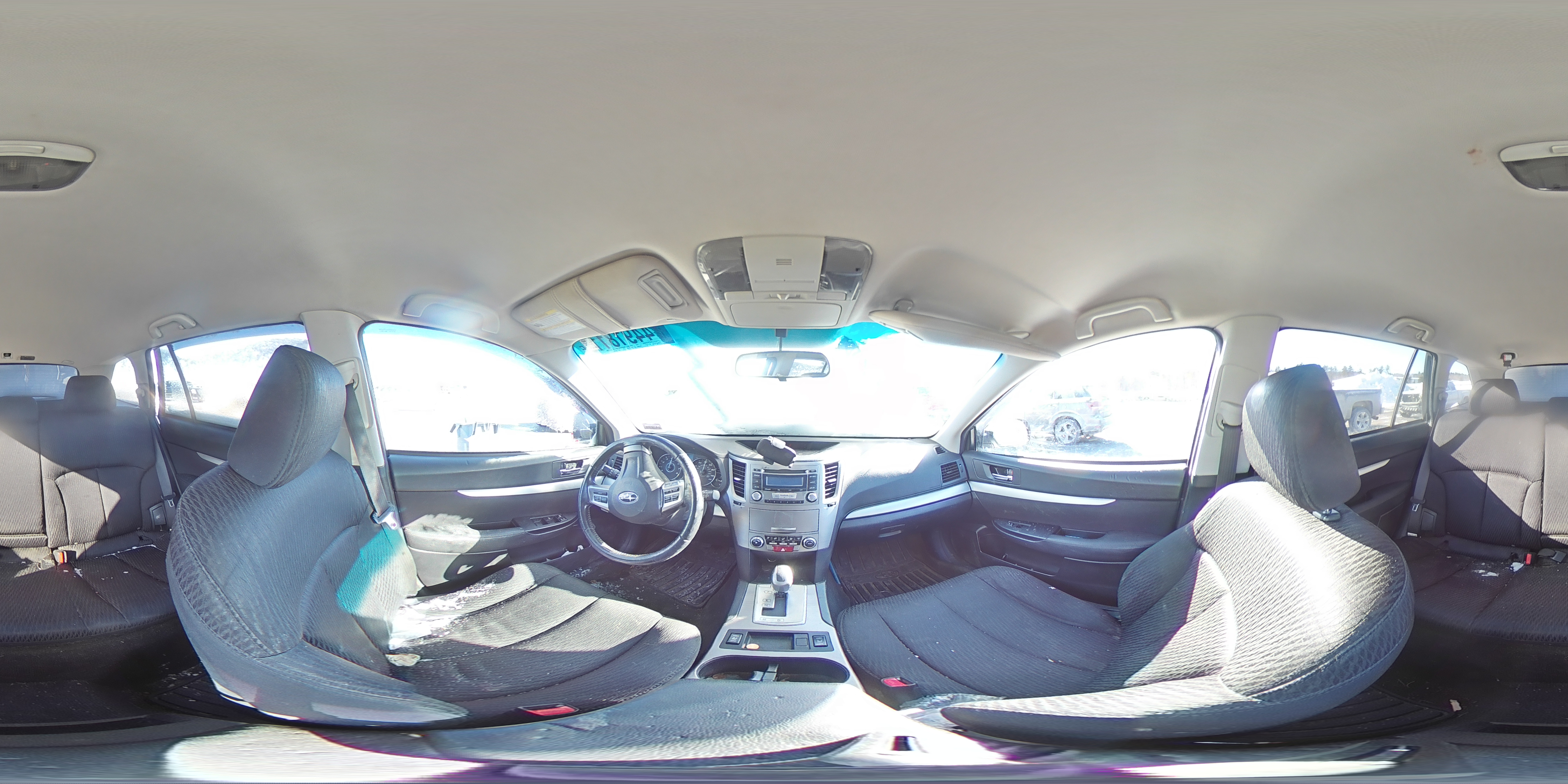2012 Subaru Outback - Image 12