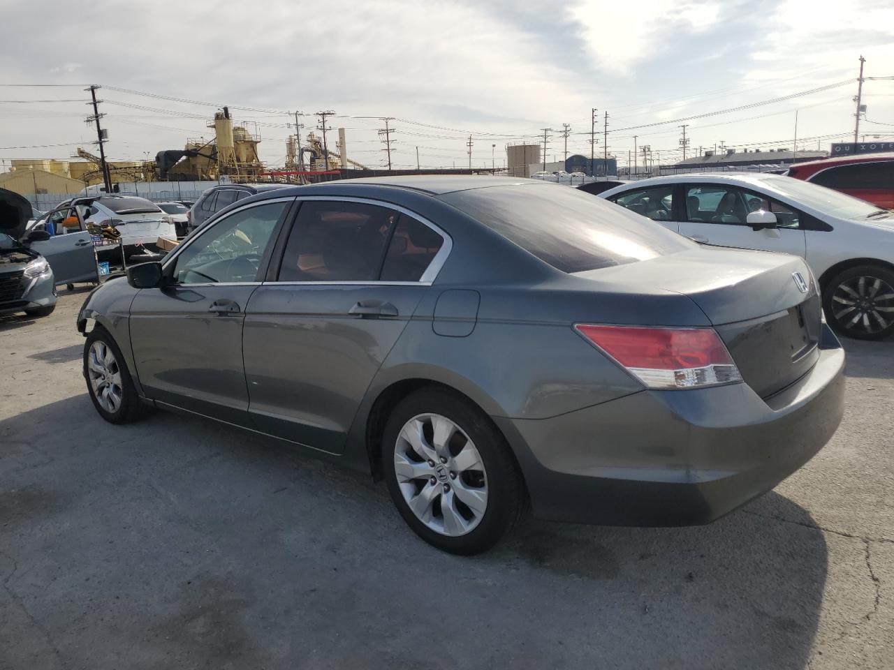 2010 Honda Accord - Image 2