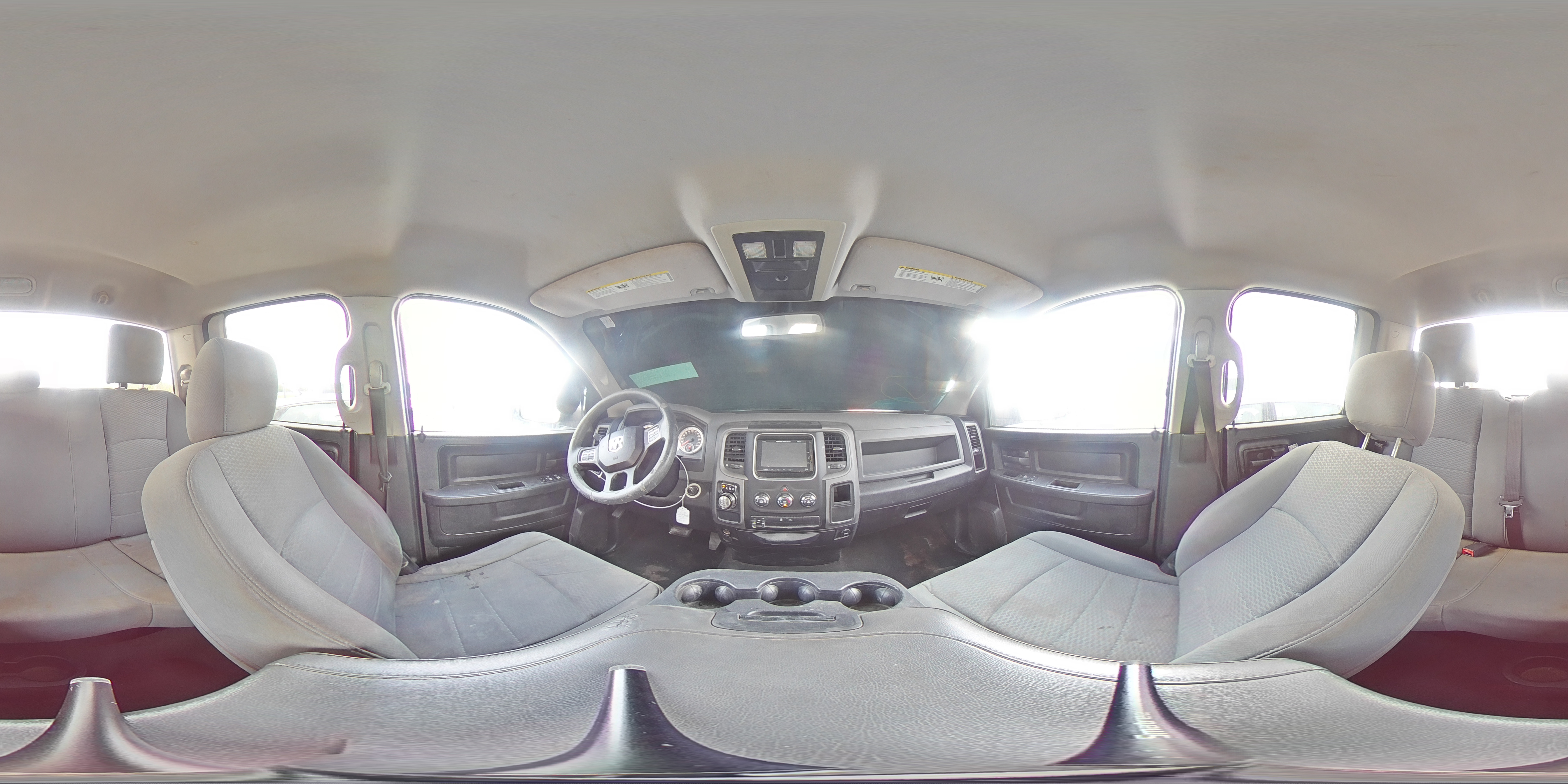 2014 RAM 1500 - Image 13