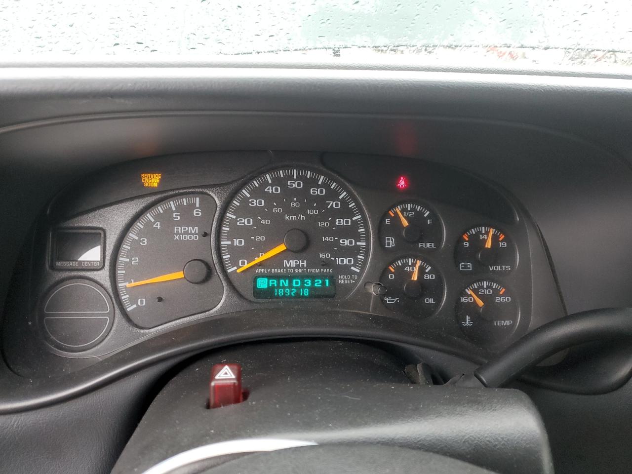 2001 Chevrolet Silverado - Image 9