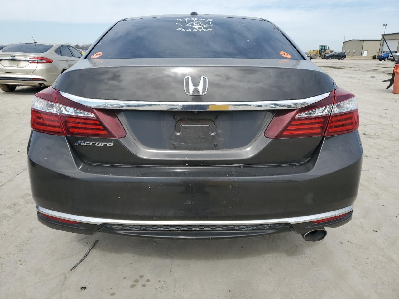 2017 Honda Accord - Image 6