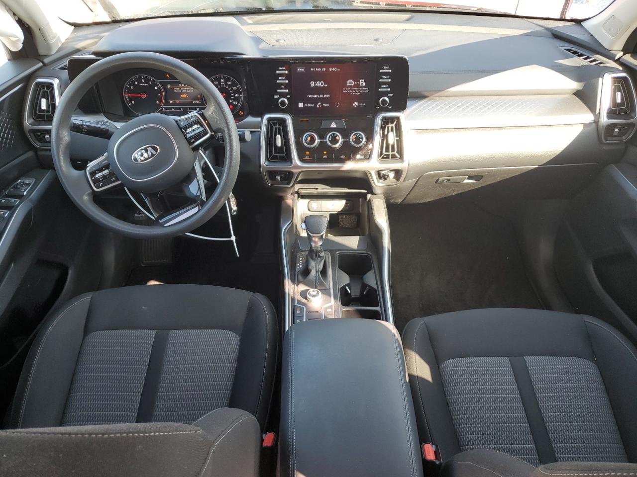 2021 Kia Sorento - Image 8