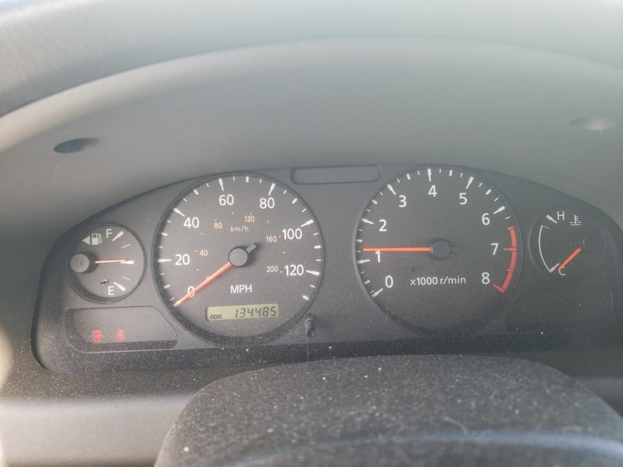 2004 Nissan Sentra - Image 9