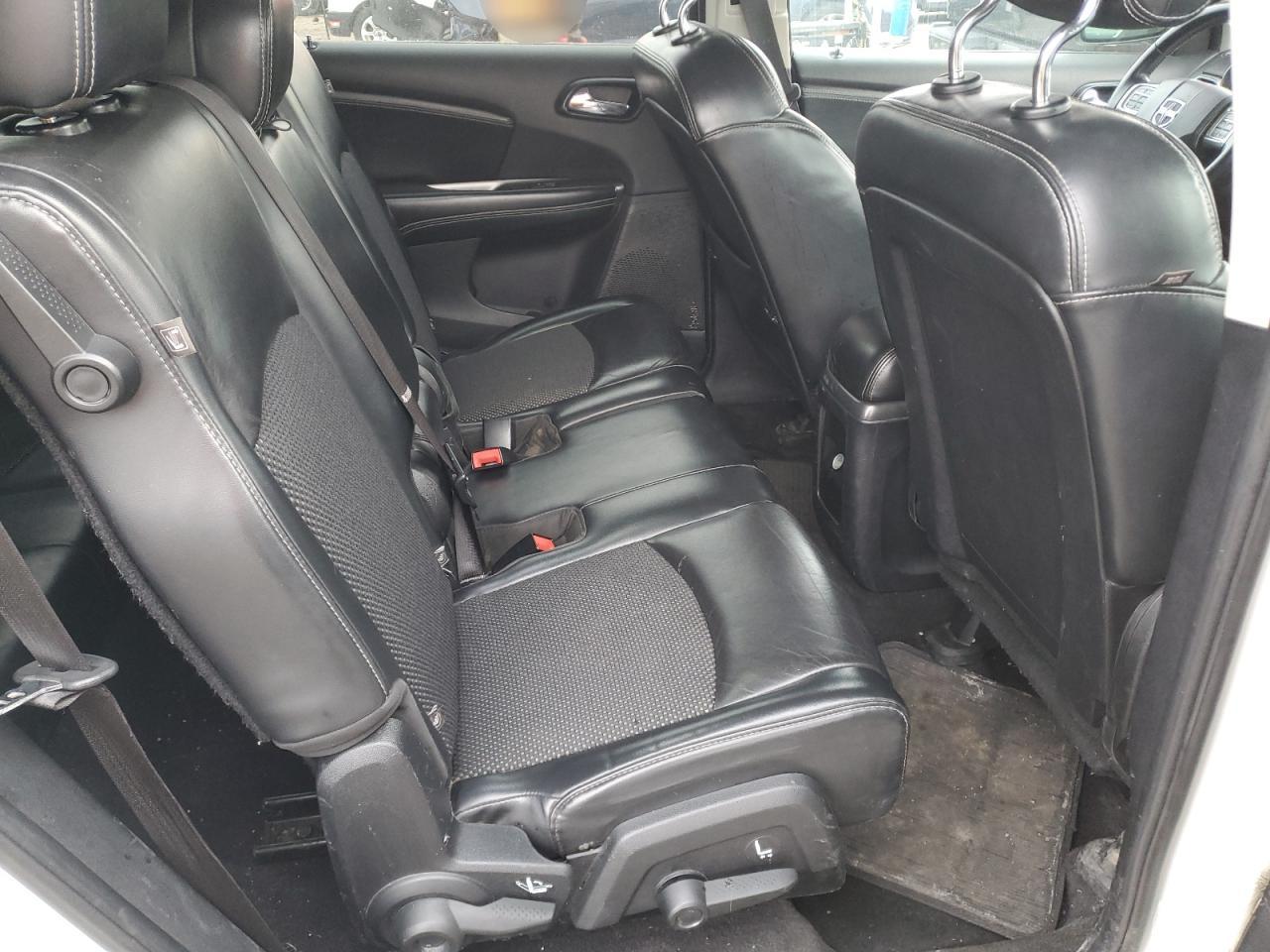 2015 Dodge Journey - Image 11