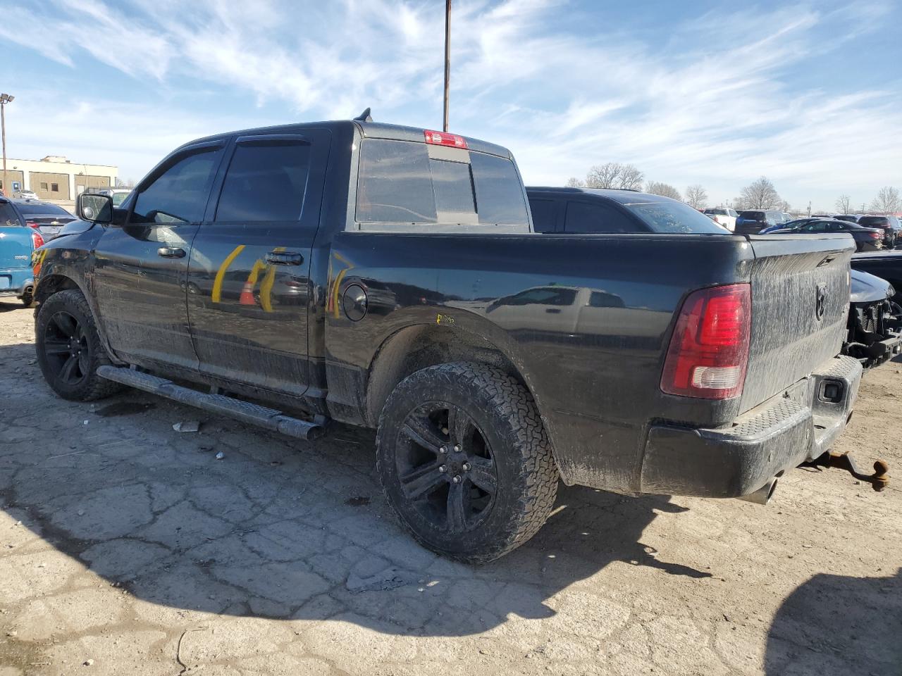 2016 RAM 1500 - Image 2