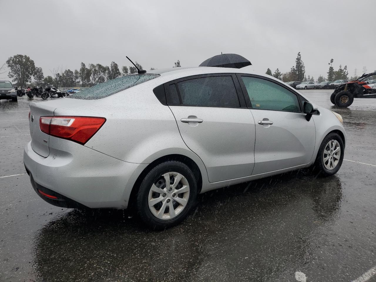 2013 Kia Rio - Image 3