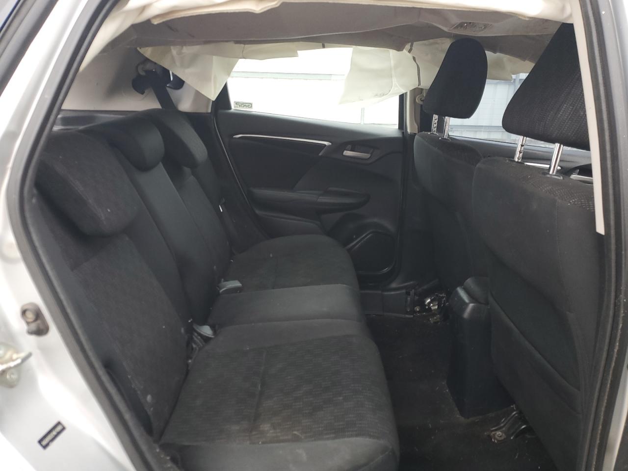 2015 Honda Fit - Image 10