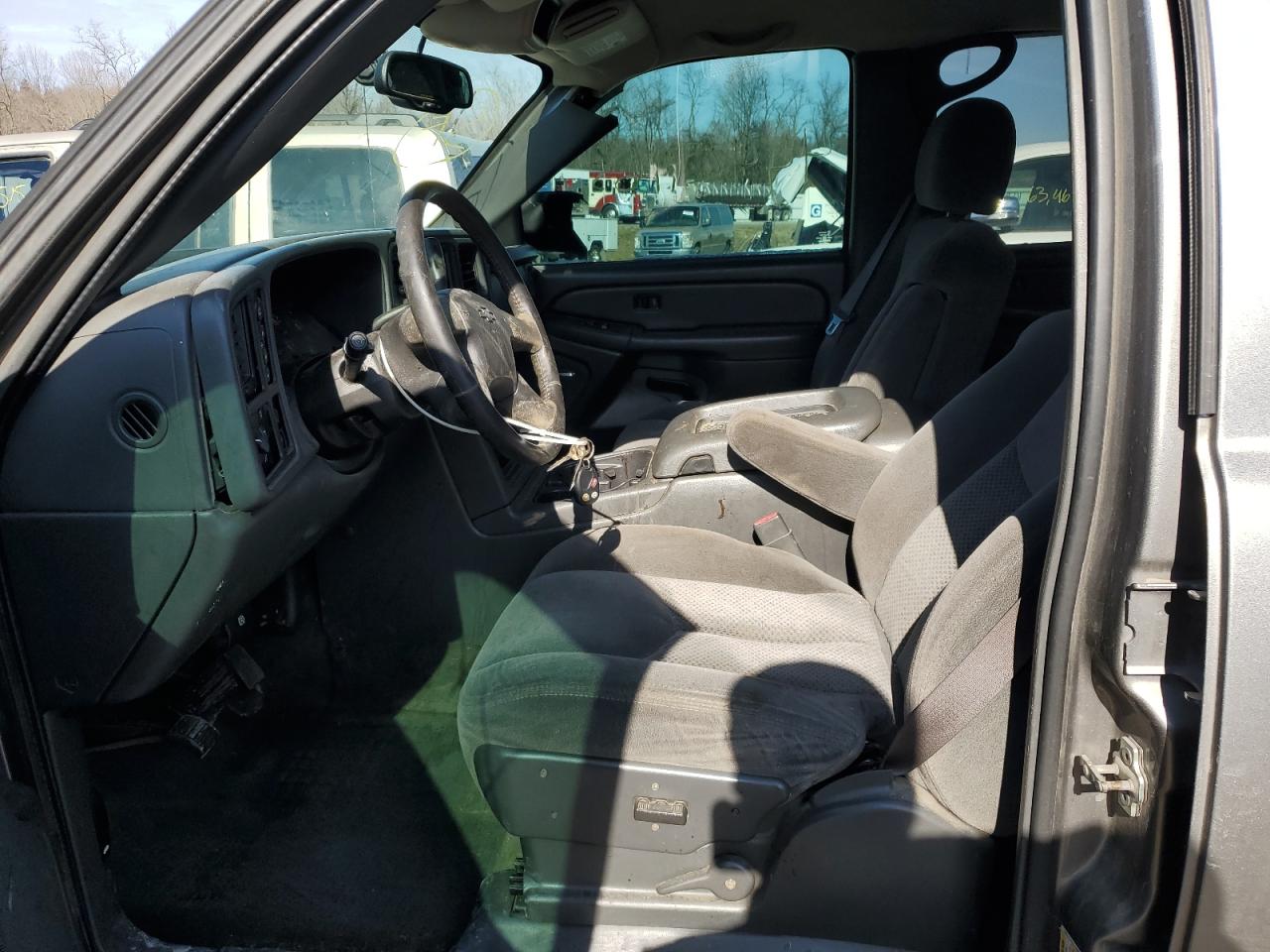 2006 Chevrolet Silverado - Image 7