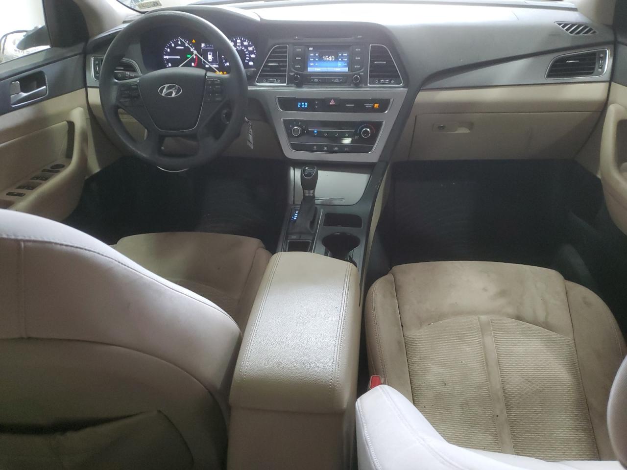 2015 Hyundai Sonata - Image 8