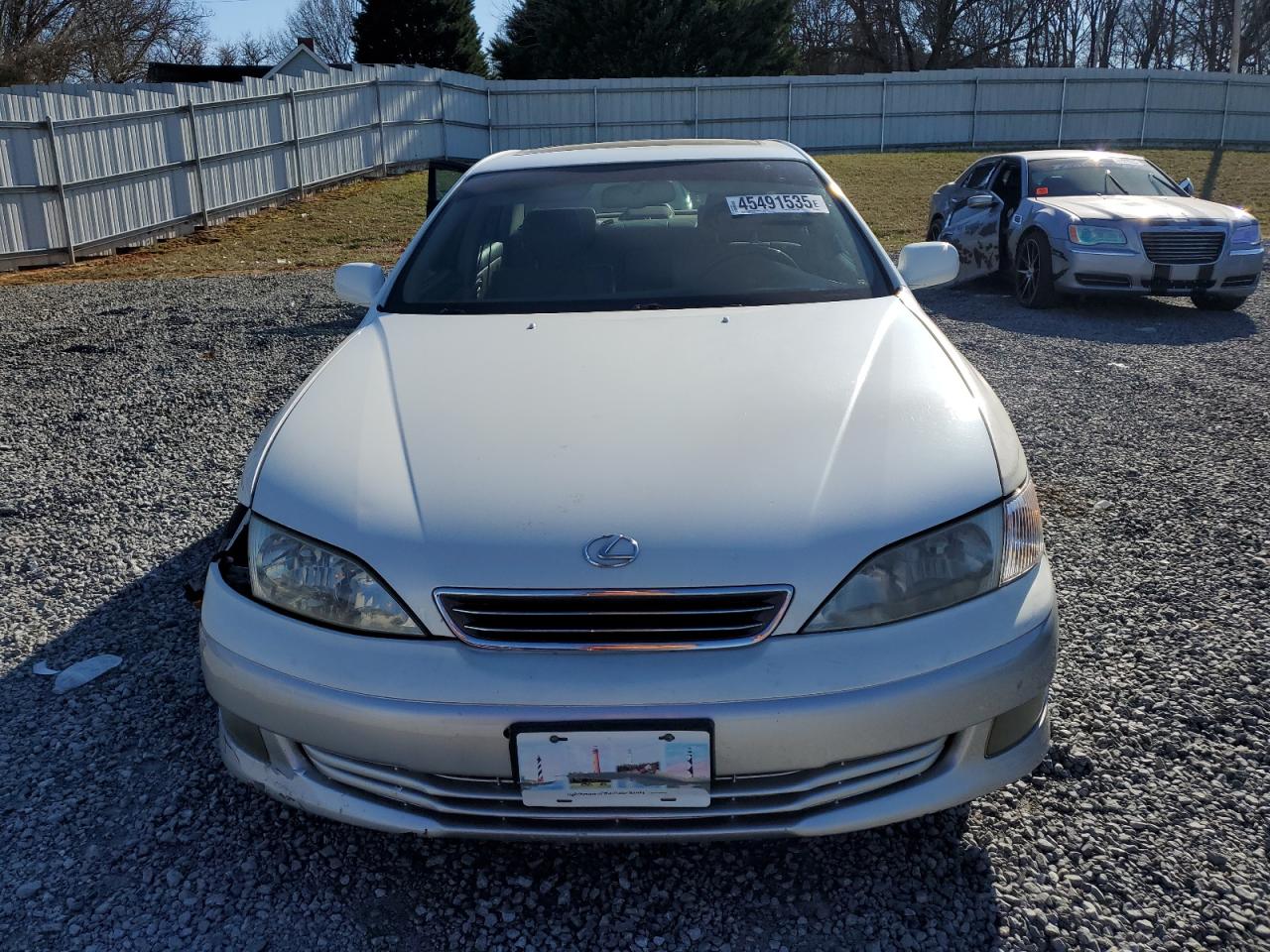 2000 Lexus ES - Image 5