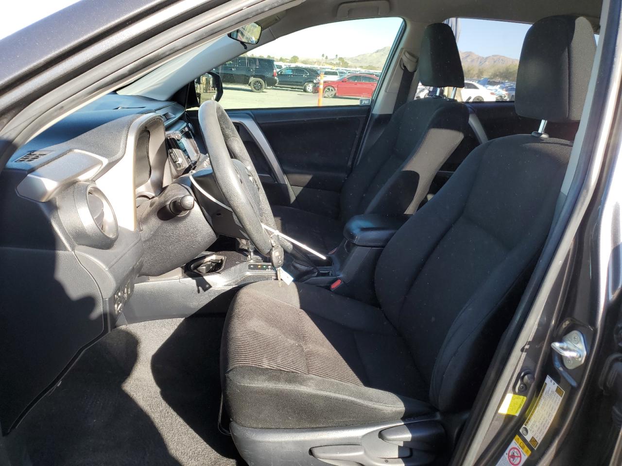 2018 Toyota RAV 4 - Image 7