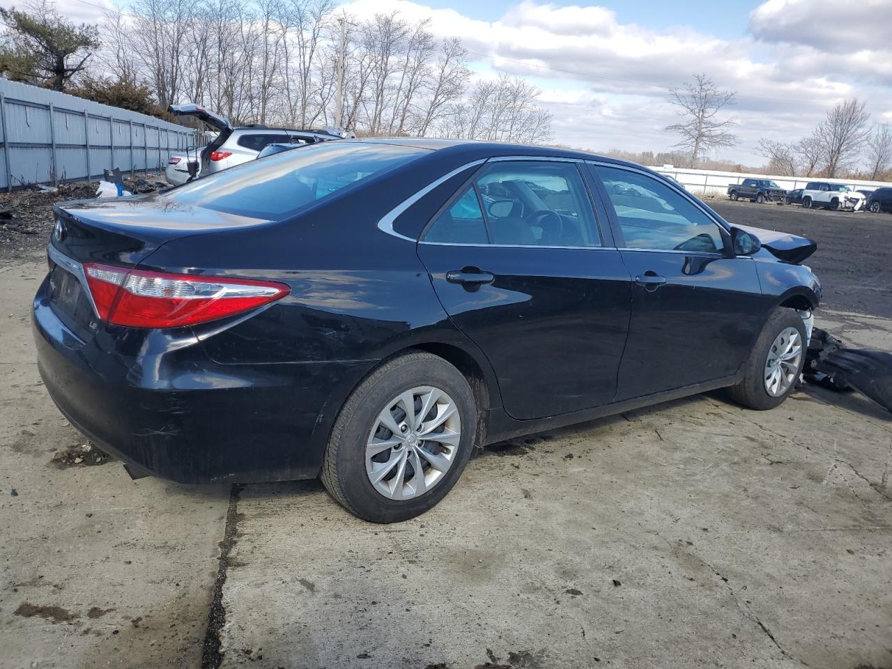 2017 Toyota Camry - Image 3