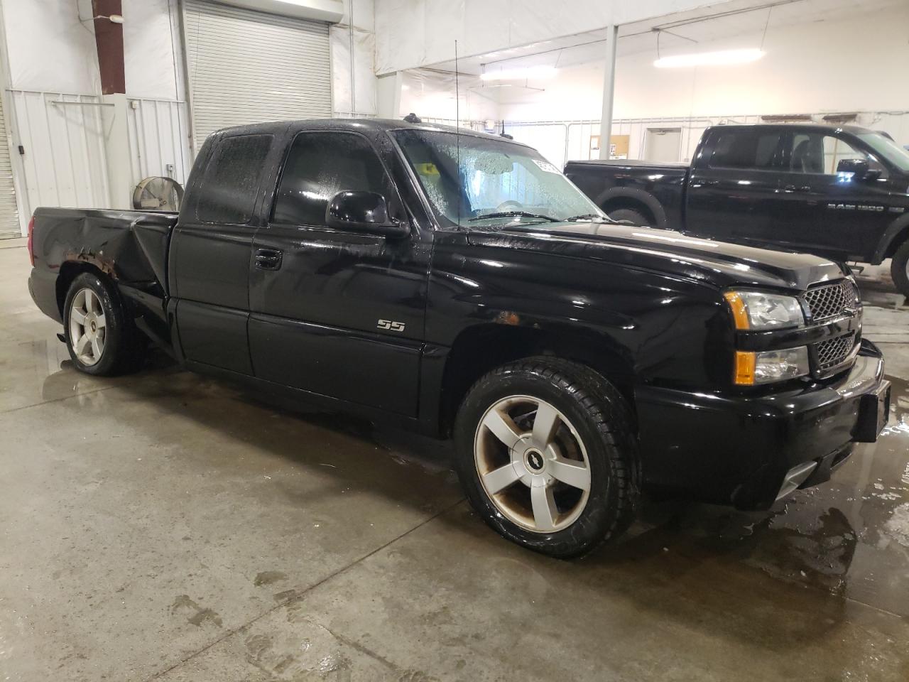 2003 Chevrolet Silverado - Image 4