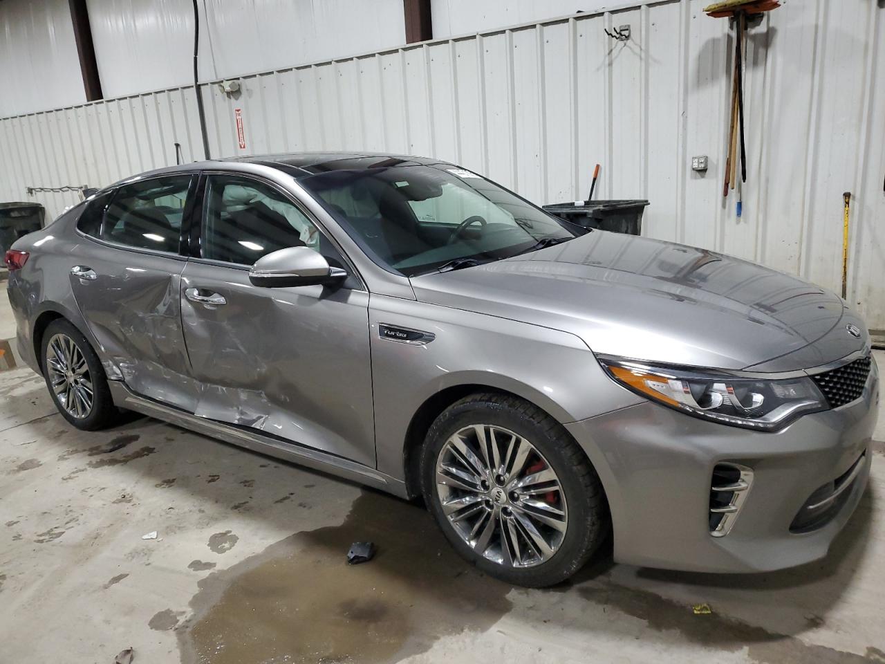2017 Kia Optima - Image 4