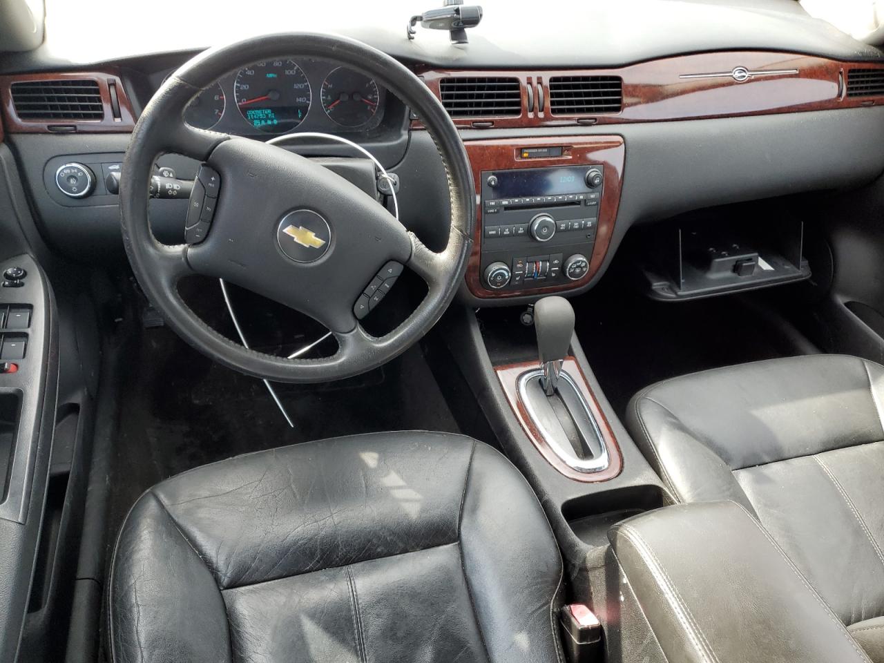2006 Chevrolet Impala - Image 8