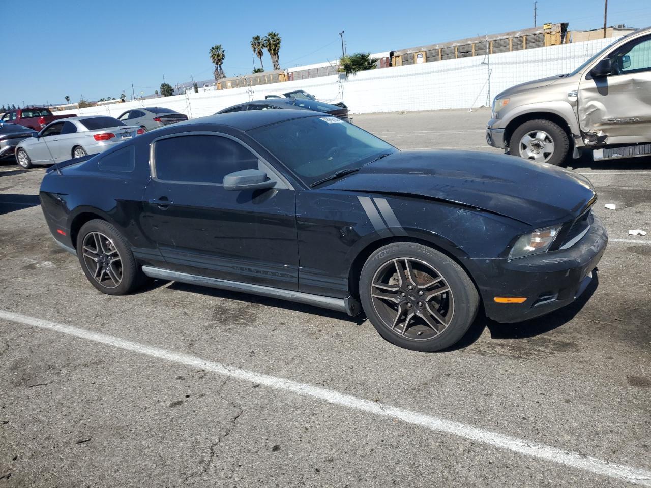 2010 Ford Mustang - Image 4