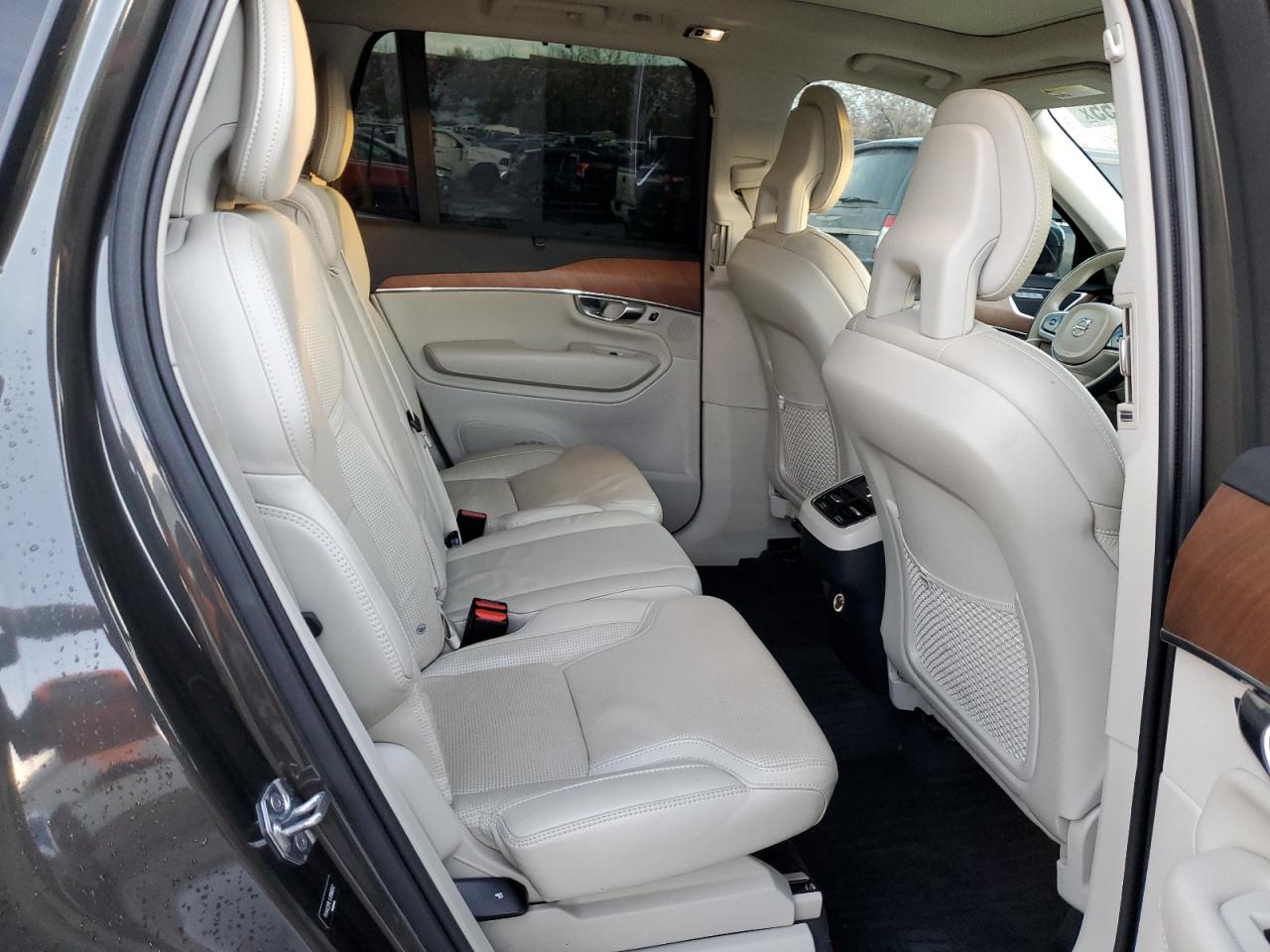 2018 Volvo XC90 - Image 11