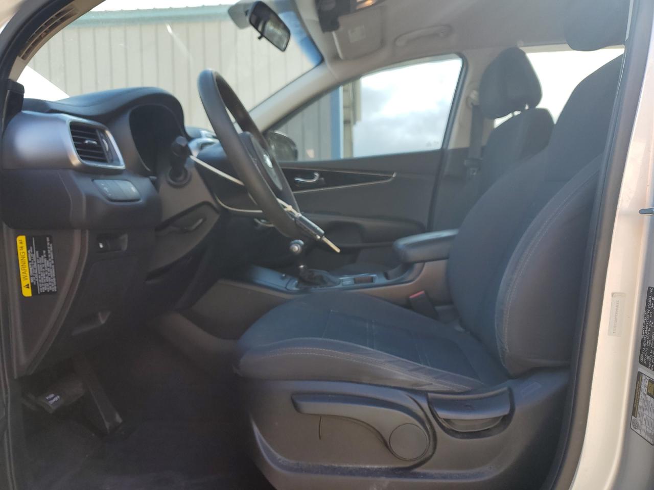 2016 Kia Sorento - Image 7