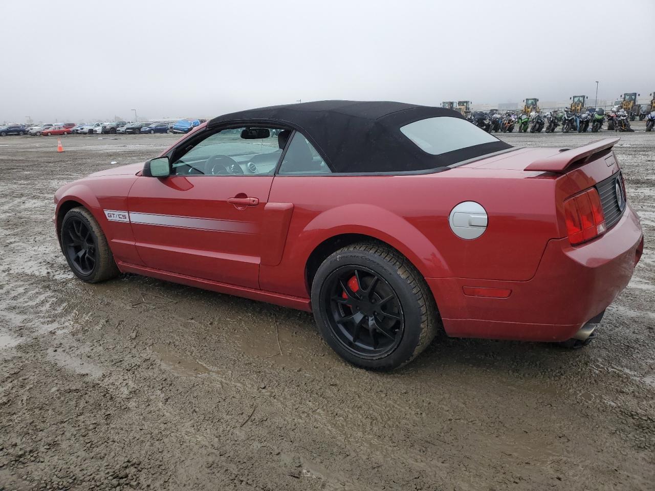 2009 Ford Mustang - Image 2