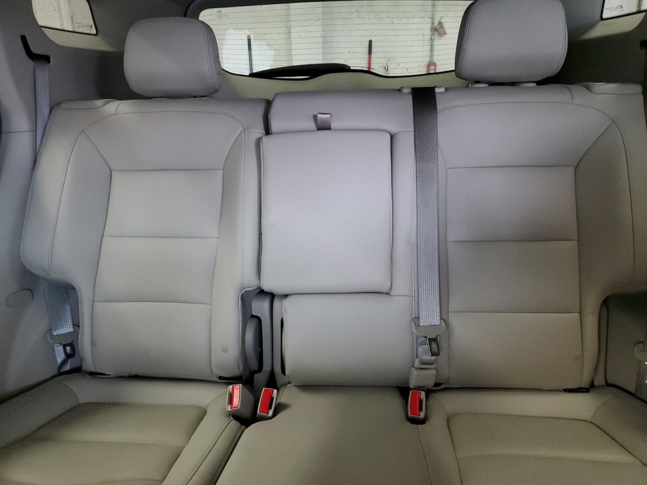 2020 GMC Terrain - Image 10