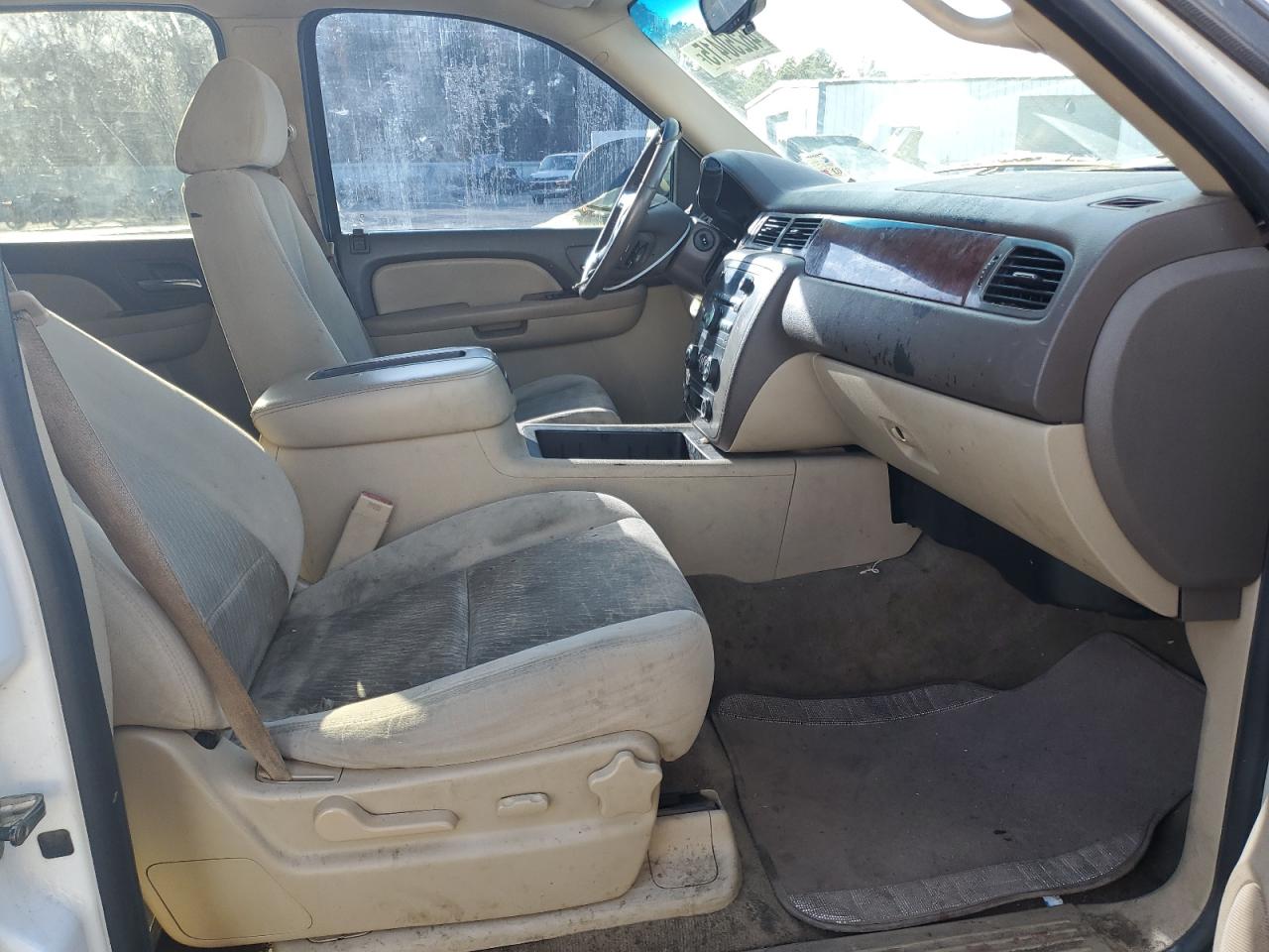 2009 GMC Yukon - Image 7