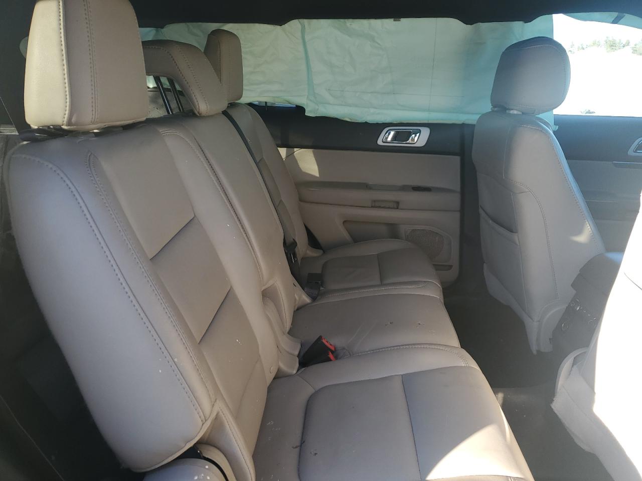 2013 Ford Explorer - Image 11
