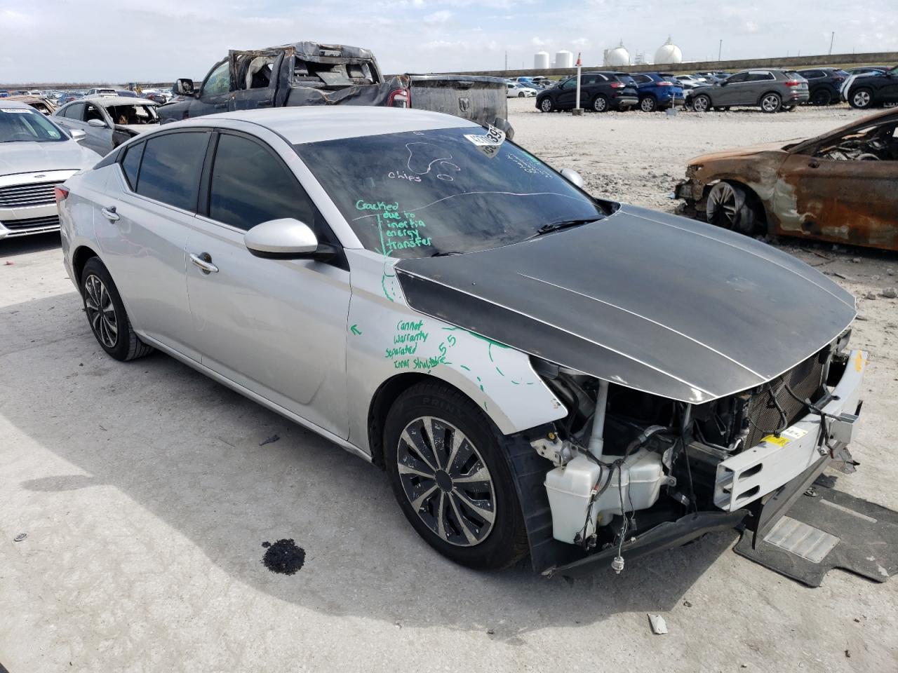 2019 Nissan Altima - Image 4