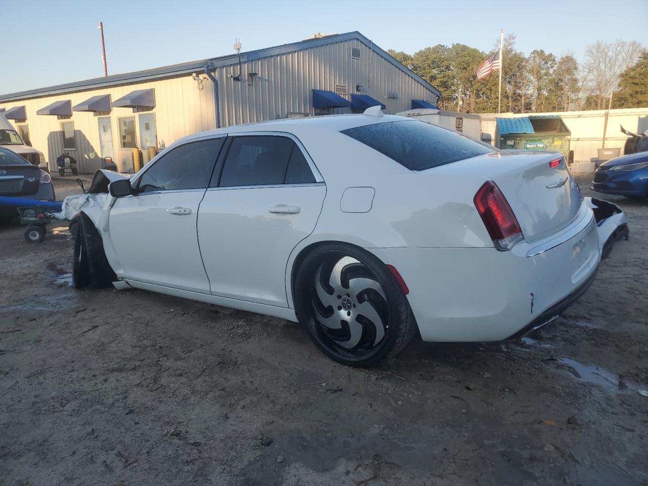 2015 Chrysler 300 - Image 2