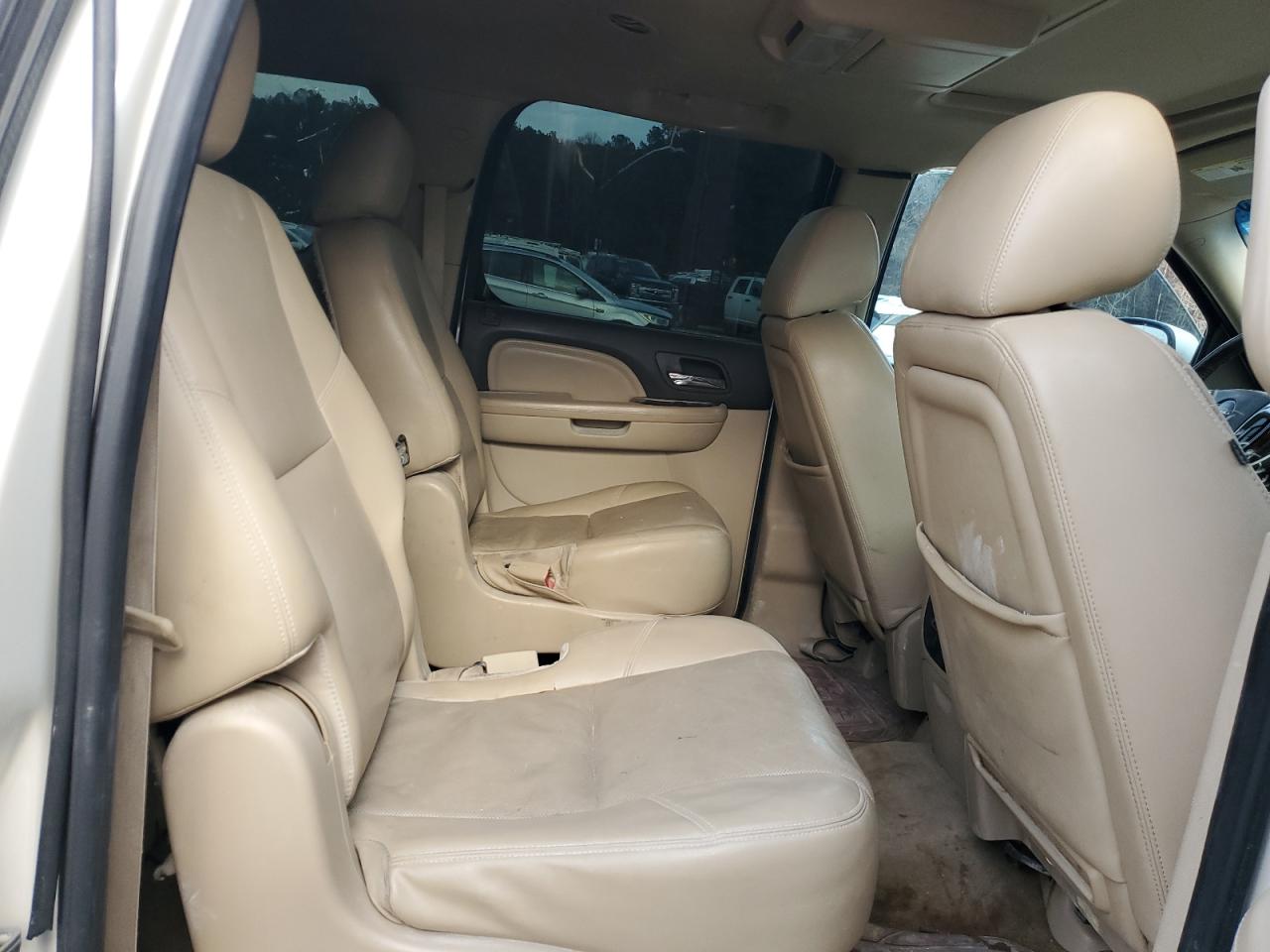 2013 GMC Yukon - Image 11