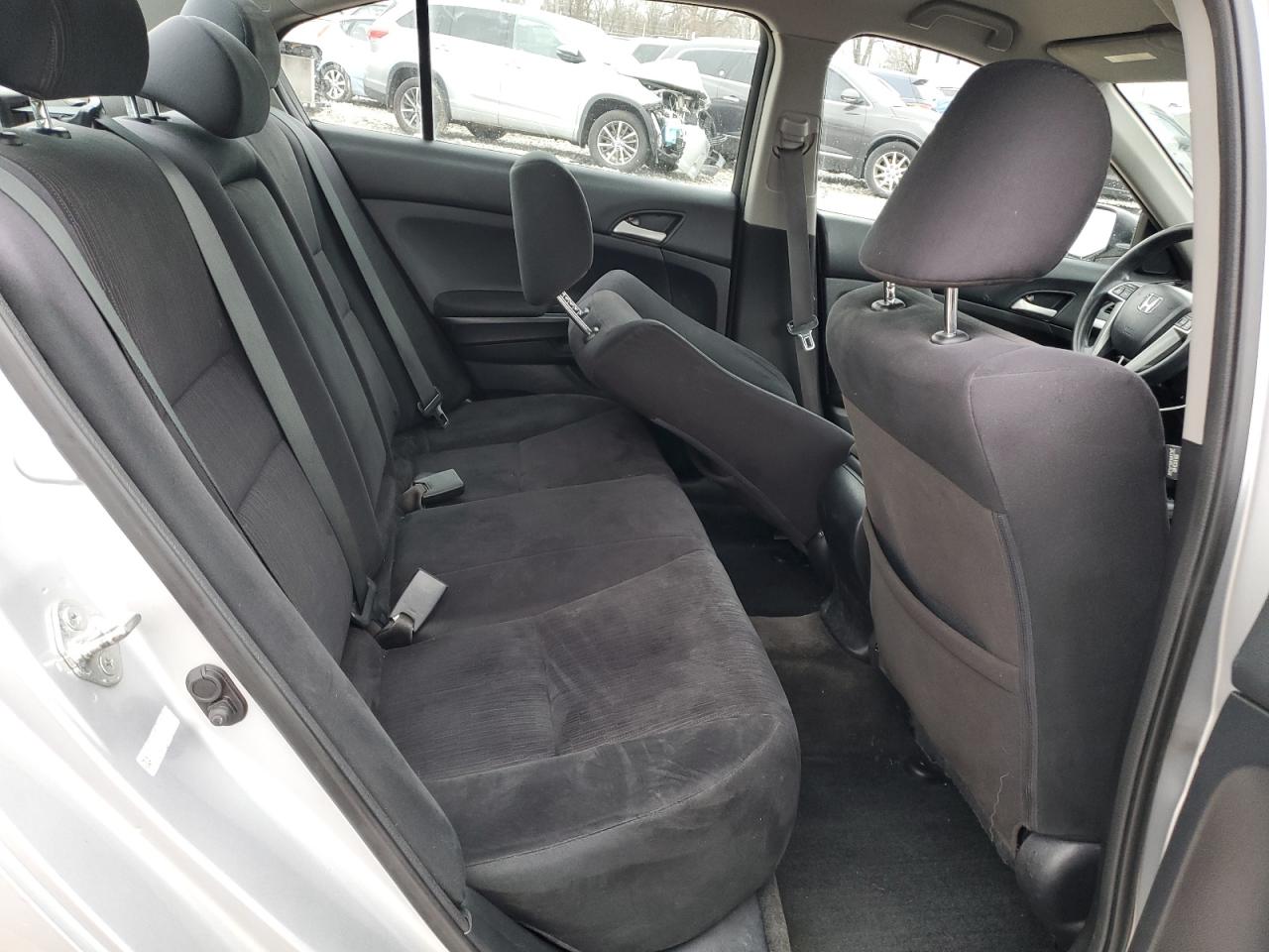 2012 Honda Accord - Image 11