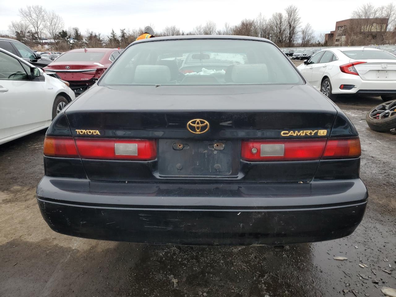 1998 Toyota Camry - Image 6