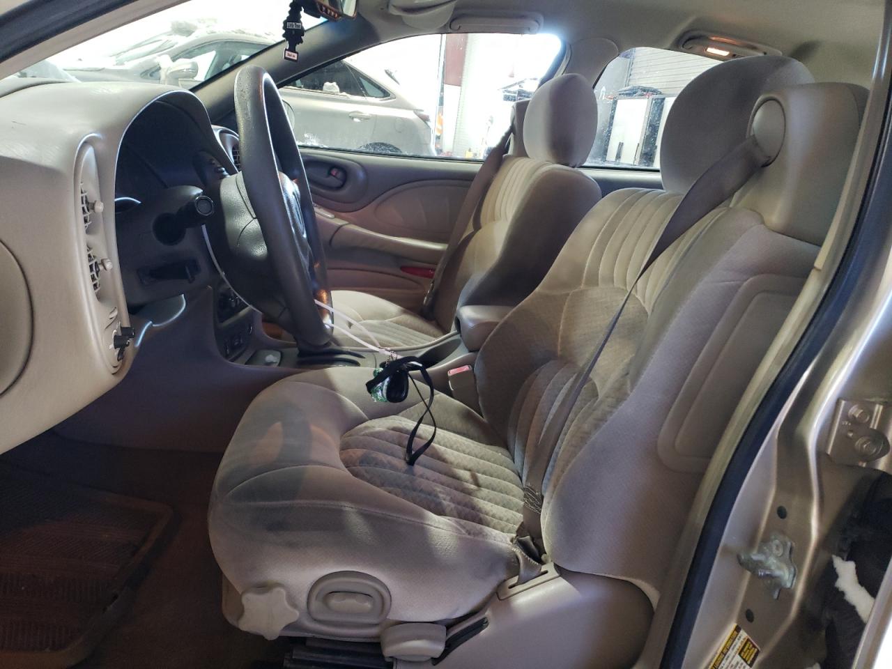 2005 Pontiac Bonneville - Image 7
