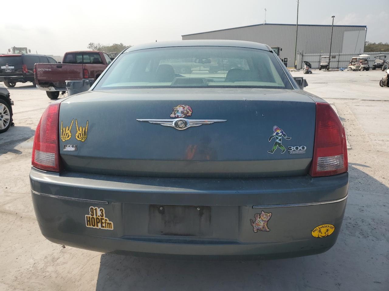 2006 Chrysler 300 - Image 6