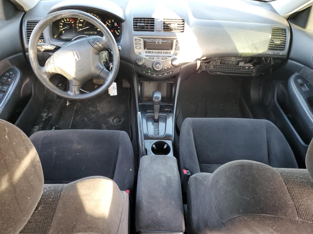 2007 Honda Accord - Image 8