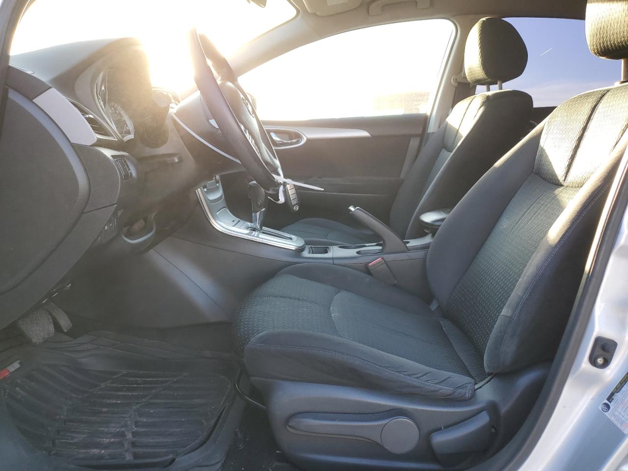 2013 Nissan Sentra - Image 7