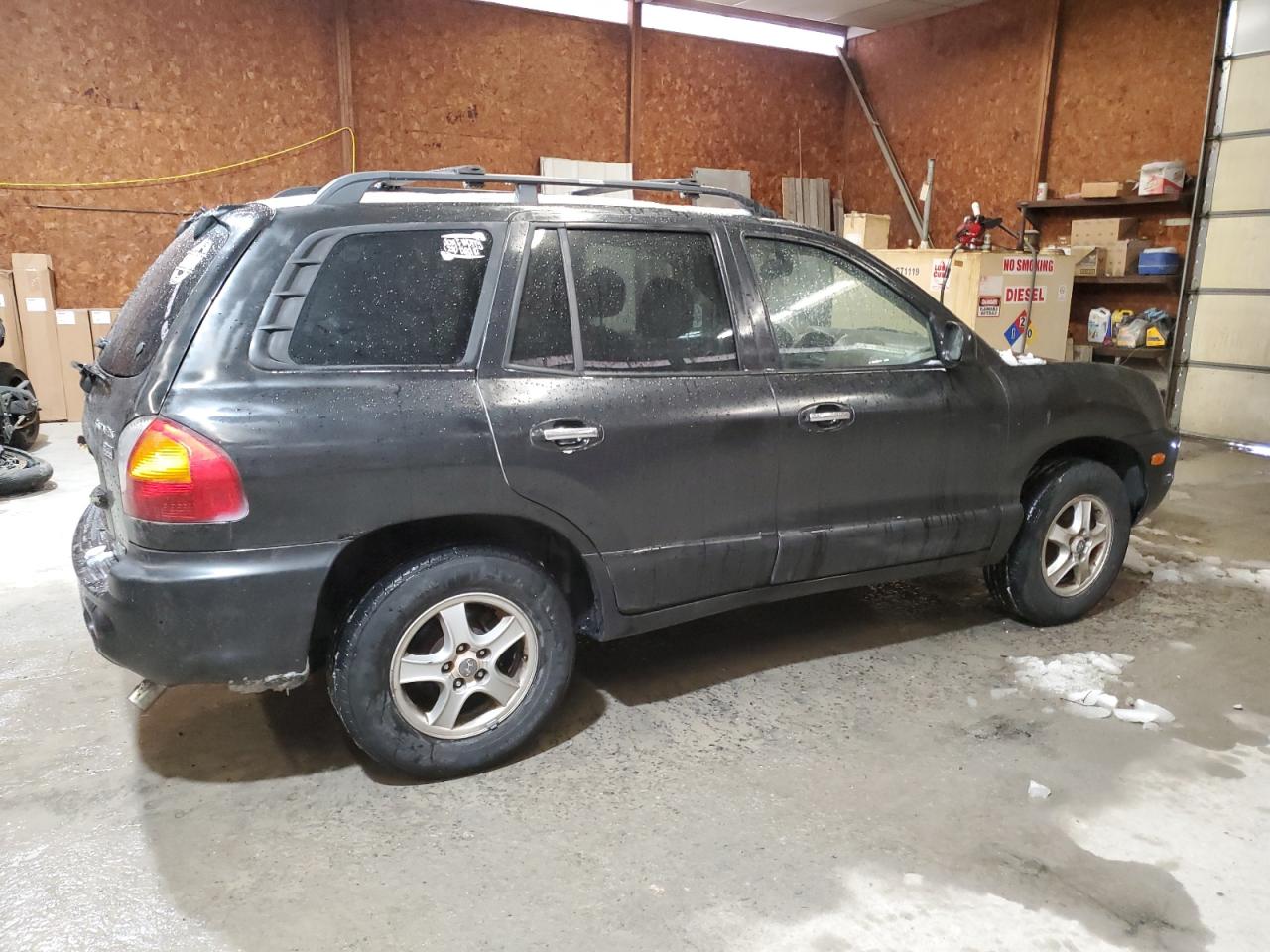 2004 Hyundai Santa Fe - Image 3